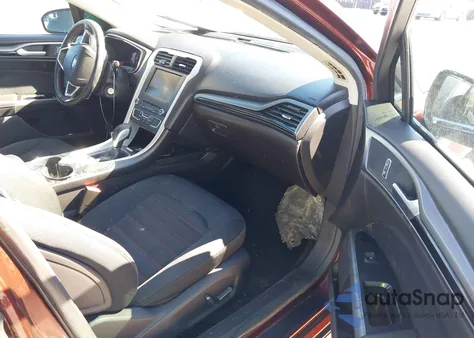 2016 Ford Fusion Se z USA, uszkodzony, nr VIN 3FA6P0H76GR311049